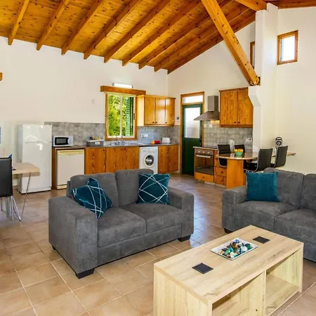 Clymentas By Villa Polis