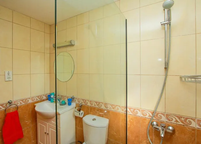 Clymentas By * Polis